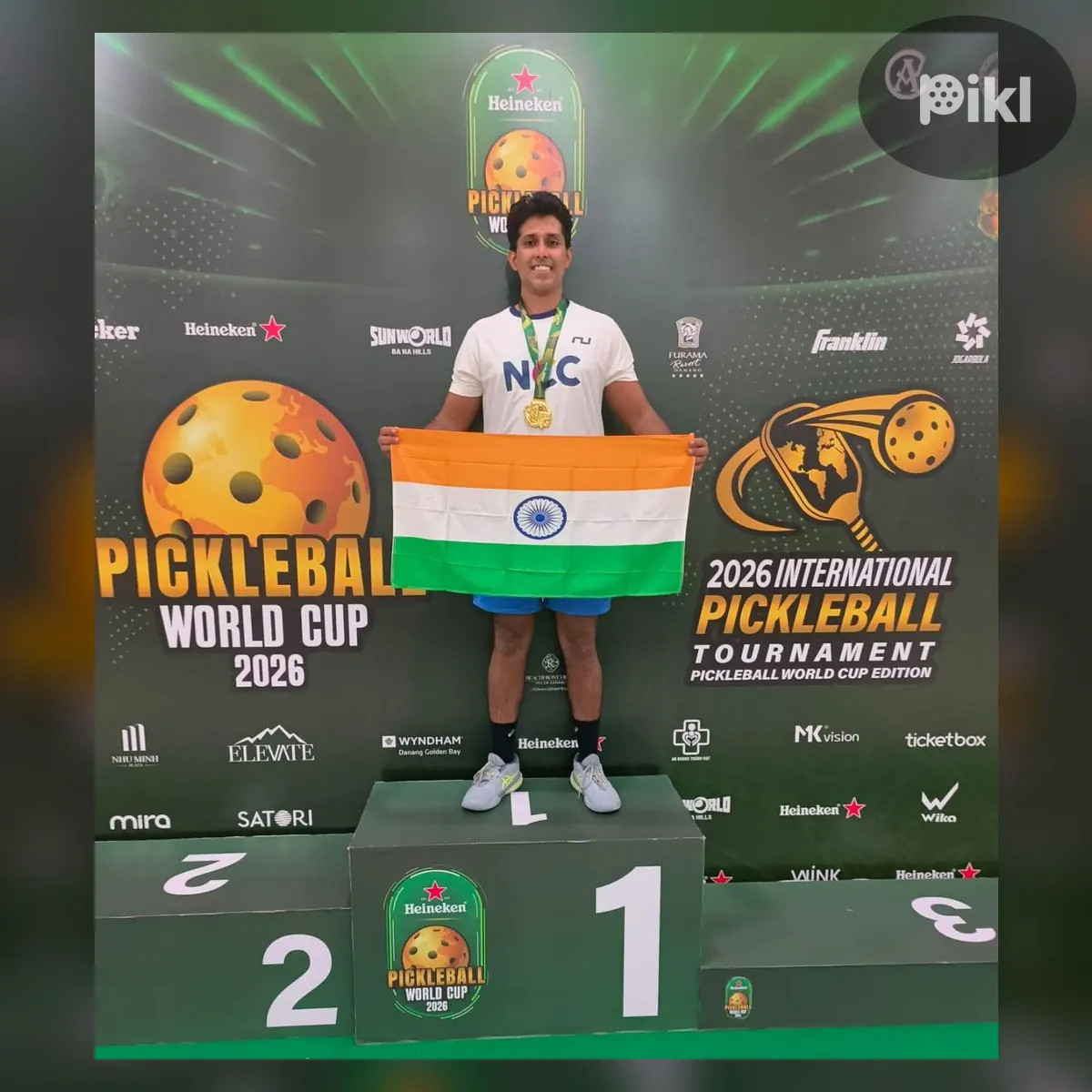Medal ceremony — Amateur · Men's Singles · 40+ · ≥ 4.5