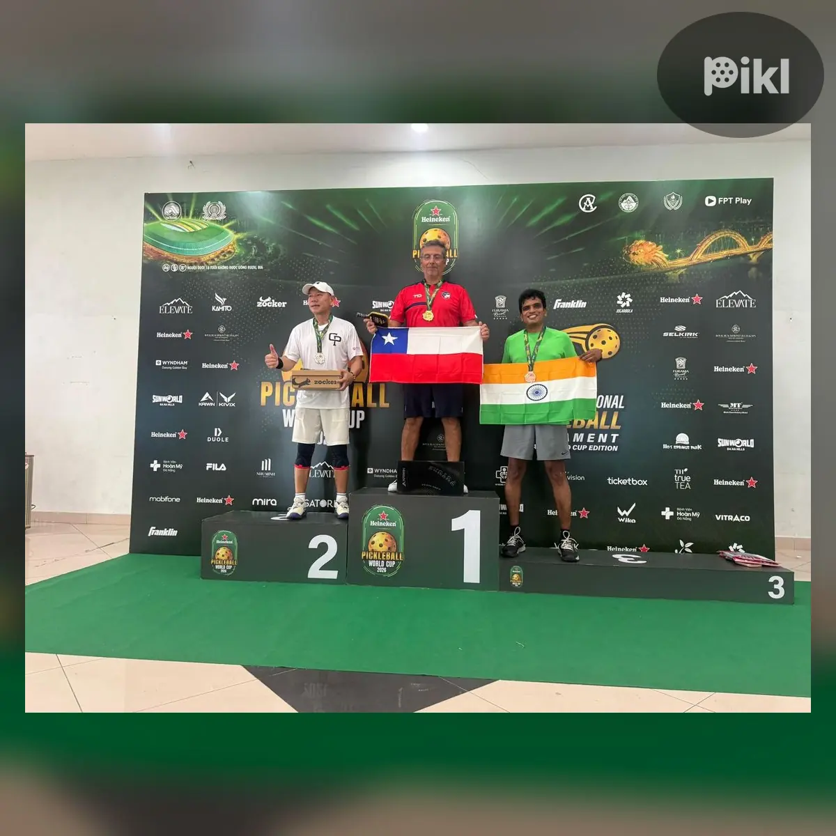 Medal ceremony — Amateur · Men's Singles · 50+ · ≥ 3.5
