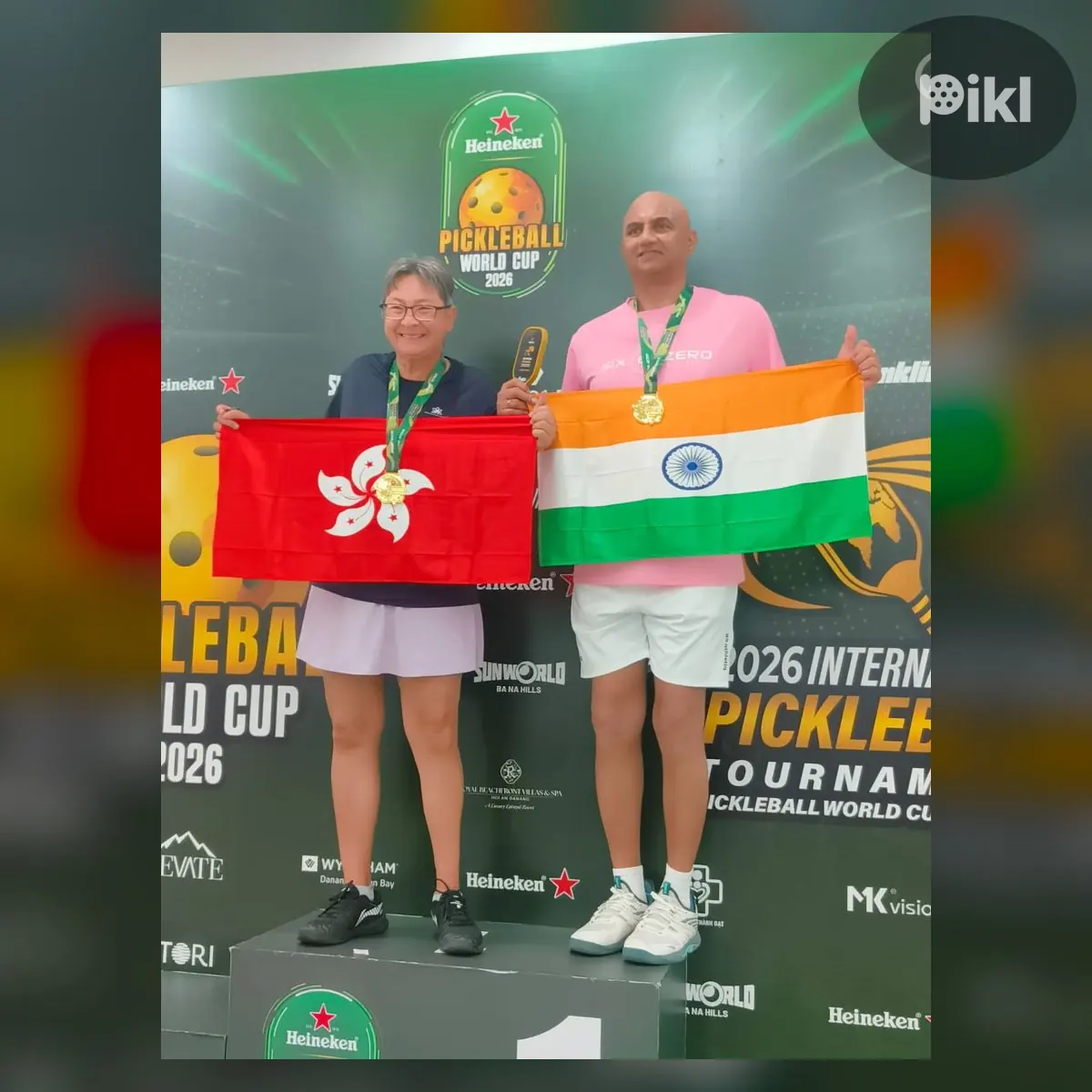 Medal ceremony — Amateur · Mixed Doubles · 60+ · ≥ 4.5