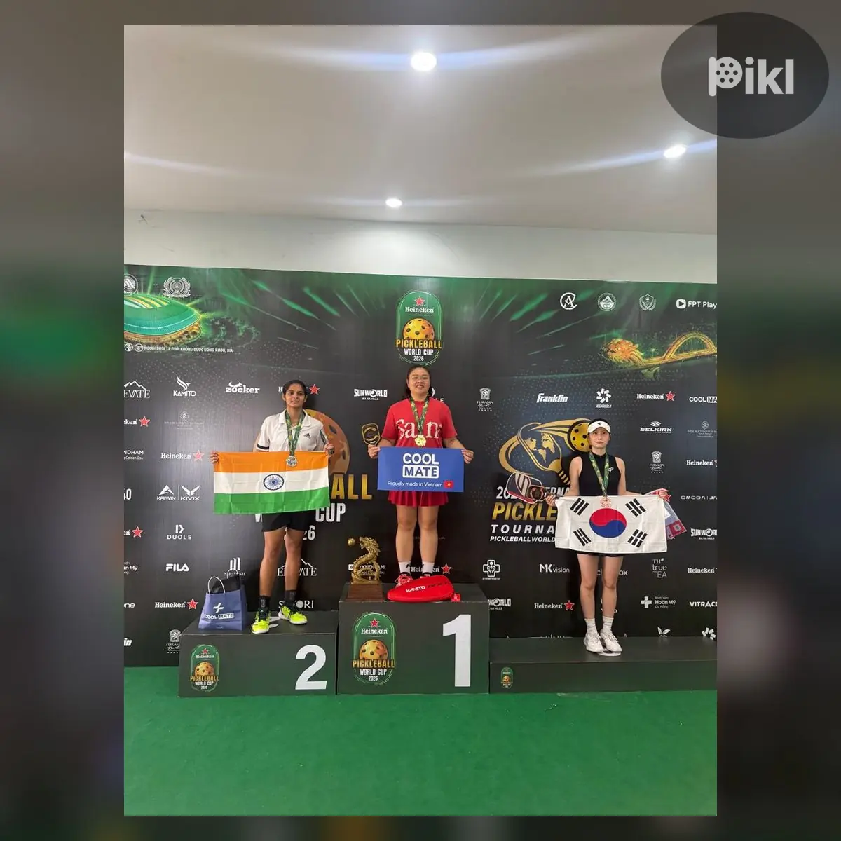 Medal ceremony — Amateur · Women's Singles · ALL AGES · ≥ 4.5
