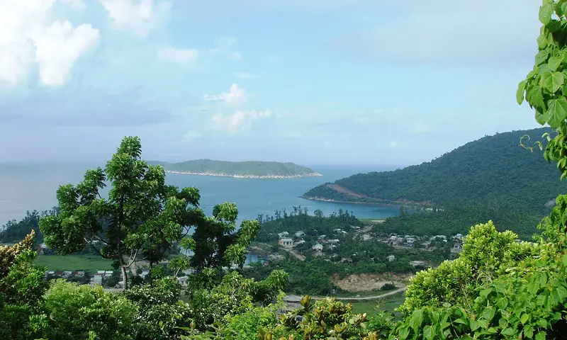 Cham Islands snorkelling