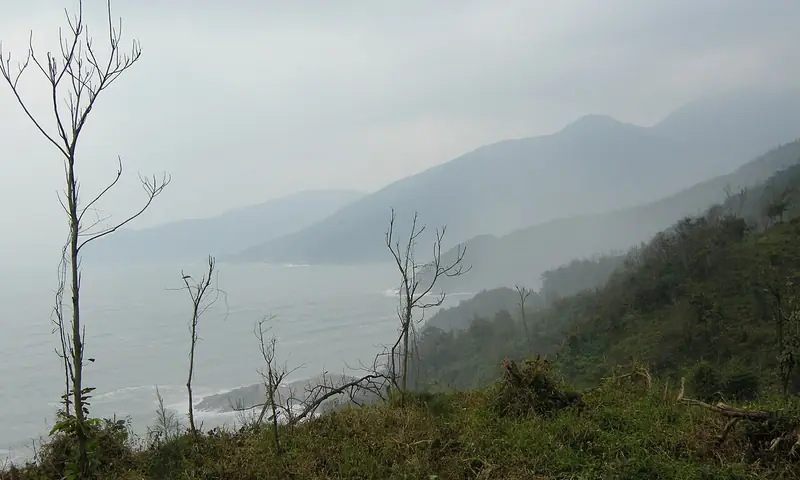 Hai Van Pass jeep or motorbike tour